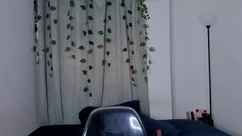 Nya online show from December 15, 6:48 pm