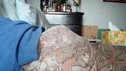 KN online show from February 27, 7:58 pm