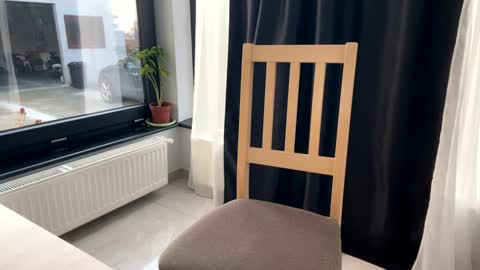 Nicol online show from November 26, 2:03 pm