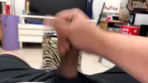 nycpapi2424 online show from April 22, 3:41 pm