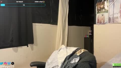 nygal23 online show from April 21, 1:42 am