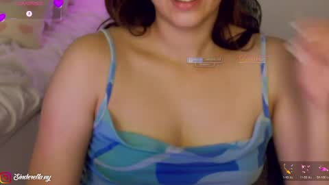 Nylaah online show from May 21, 2:07 am