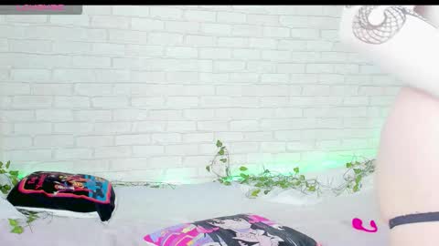 Kat online show from November 26, 7:10 pm