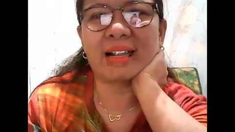 I am your angel online show from December 1, 11:07 pm