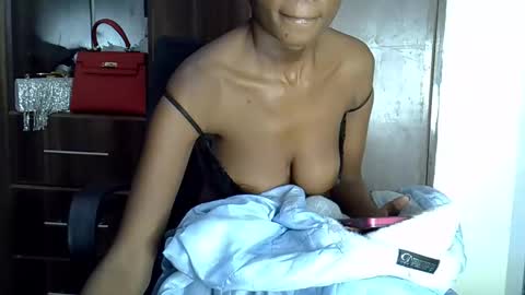 nyverra online show from May 23, 8:54 am