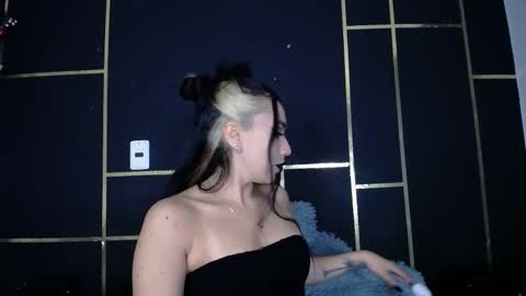 nyx1126 online show from March 1, 12:45 pm