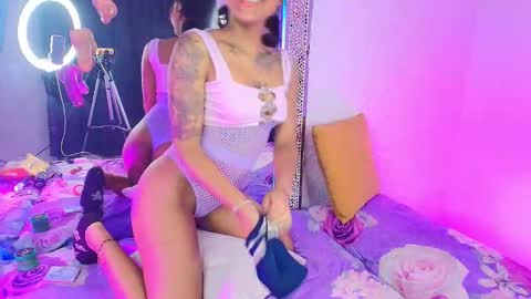 NYXHELLSQUEEN online show from February 26, 11:19 pm