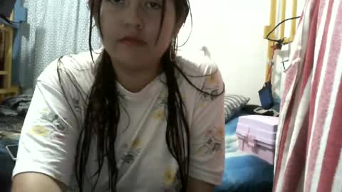 nyxiachan online show from July 1, 8:01 am