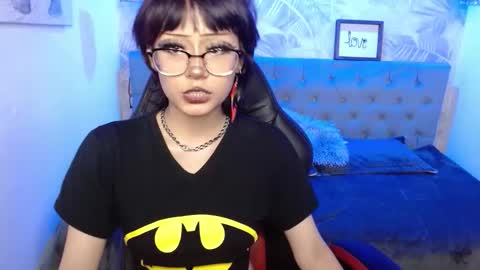 Snapshot of nyxie_ chatting on September 23, 7:42 pm nyxie online show from September 23, 7:42 pm