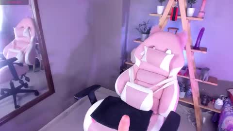 Nyx online show from November 20, 9:23 pm