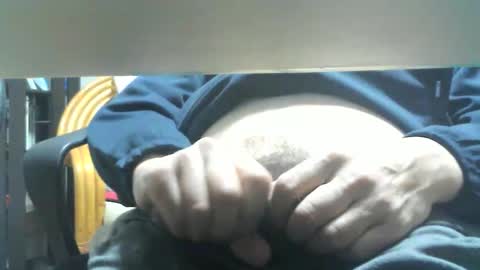 obahiro823844 online show from April 25, 12:18 pm