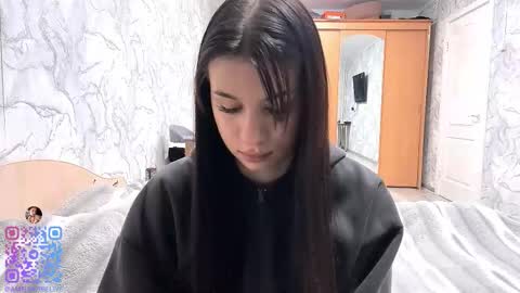 Snapshot of obsidian_glow chatting on November 1, 8:57 am Amelia online show from November 1, 8:57 am