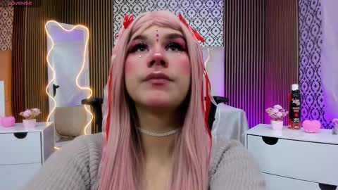 ocean_tay online show from September 28, 12:03 pm