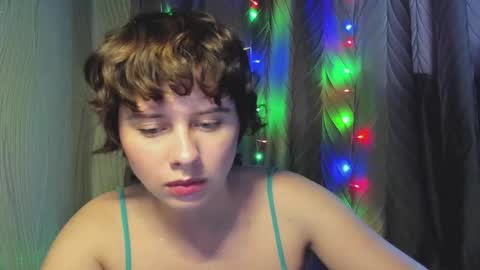 Snapshot of octopussy69x chatting on October 25, 12:38 pm Evie online show from October 25, 12:38 pm