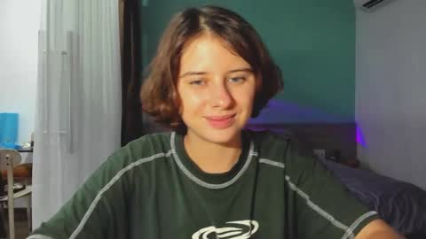 Snapshot of octopussy69x chatting on December 7, 11:23 am Evie online show from December 7, 11:23 am