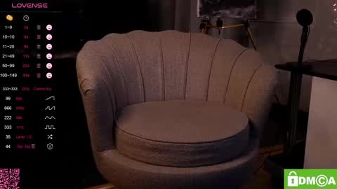 Selena online show from February 25, 1:09 am