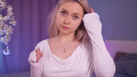 Alice online show from February 20, 7:27 pm