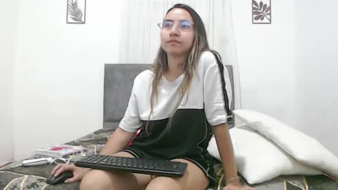 Val online show from January 15, 11:24 pm