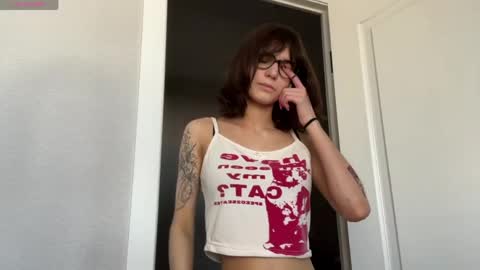 Thea online show from April 22, 4:41 am