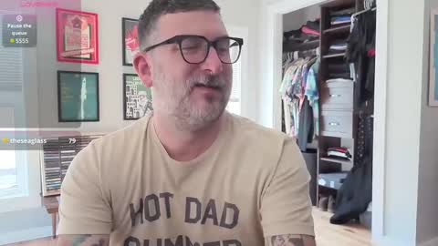 Office Dad online show from November 4, 5:47 pm