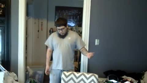 oscar flores online show from April 29, 5:51 pm
