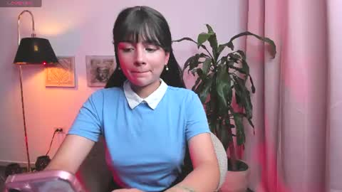  Holly  online show from July 27, 1:03 am