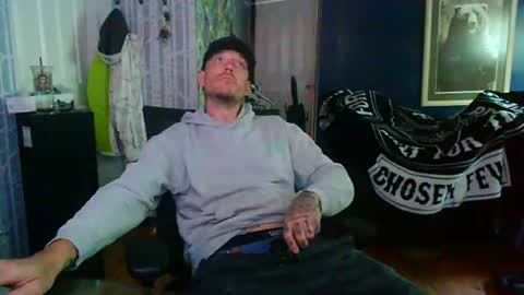 who dares  toss me some  tips lets have fun online show from July 8, 3:04 pm