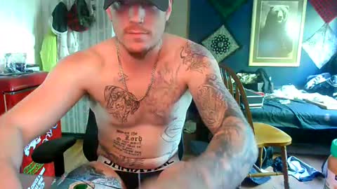 who dares  toss me some  tips lets have fun online show from April 26, 10:51 pm