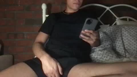 Miles Valentino online show from February 10, 2:08 am