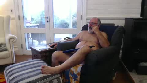 Ohjonny online show from December 3, 5:26 am