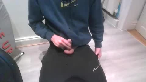 TheDee online show from November 6, 6:22 pm