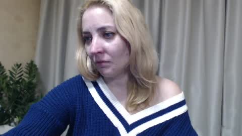 Mari online show from March 25, 4:25 pm