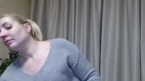 Mari online show from February 22, 6:52 pm