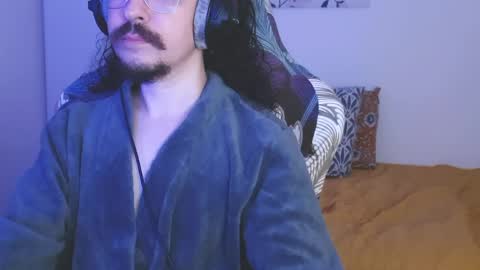okako online show from April 26, 9:34 pm