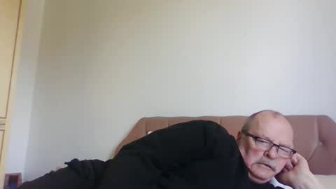 old_fkrr_ online show from May 14, 8:56 am