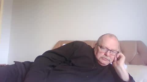 old_fkrr_ online show from May 19, 10:33 am