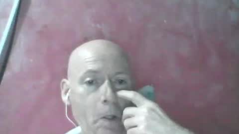 oldbuthorny62 online show from April 20, 2:47 am