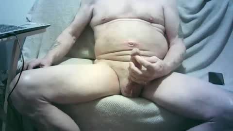 oldercock1411 online show from February 28, 7:01 am