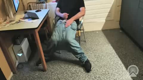 oldersagger online show from November 30, 8:38 pm