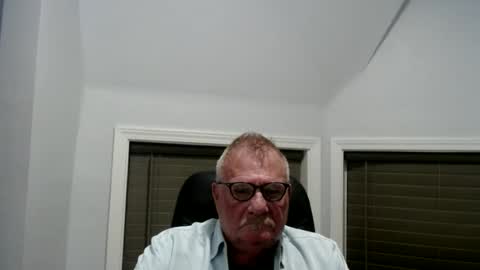 oldguybigd online show from July 2, 5:01 am