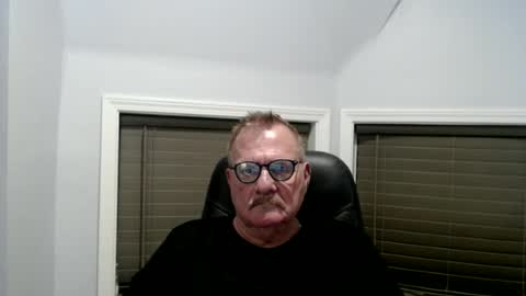 oldguybigd online show from July 7, 3:52 am