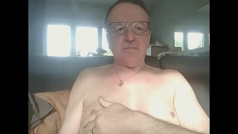 oldtimer160162493 online show from April 27, 7:06 am