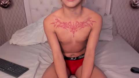 oliiverr22 online show from October 27, 5:57 pm