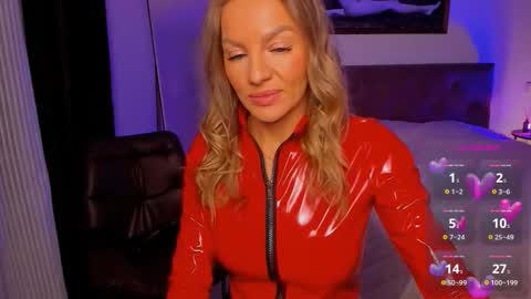 oliva_candy online show from February 28, 10:36 pm