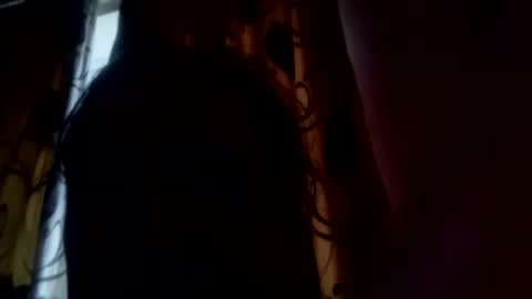 oliveoil67 online show from December 22, 3:19 pm