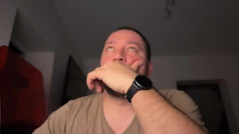 Oliver84 online show from April 11, 10:03 pm