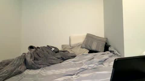 Oliver Beck online show from October 6, 7:10 pm