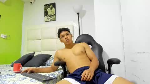 O L I V E R online show from April 21, 2:51 am