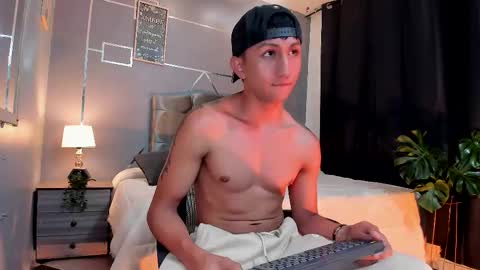 oliver mr  online show from November 26, 2:53 am