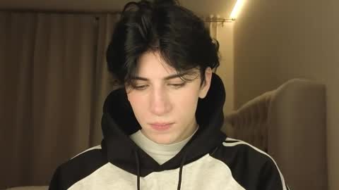 oliver online show from February 26, 8:01 pm